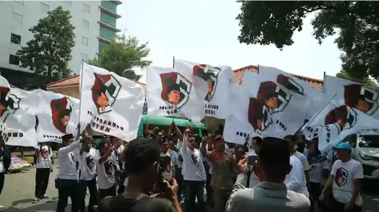 Perisai Prabowo (10)